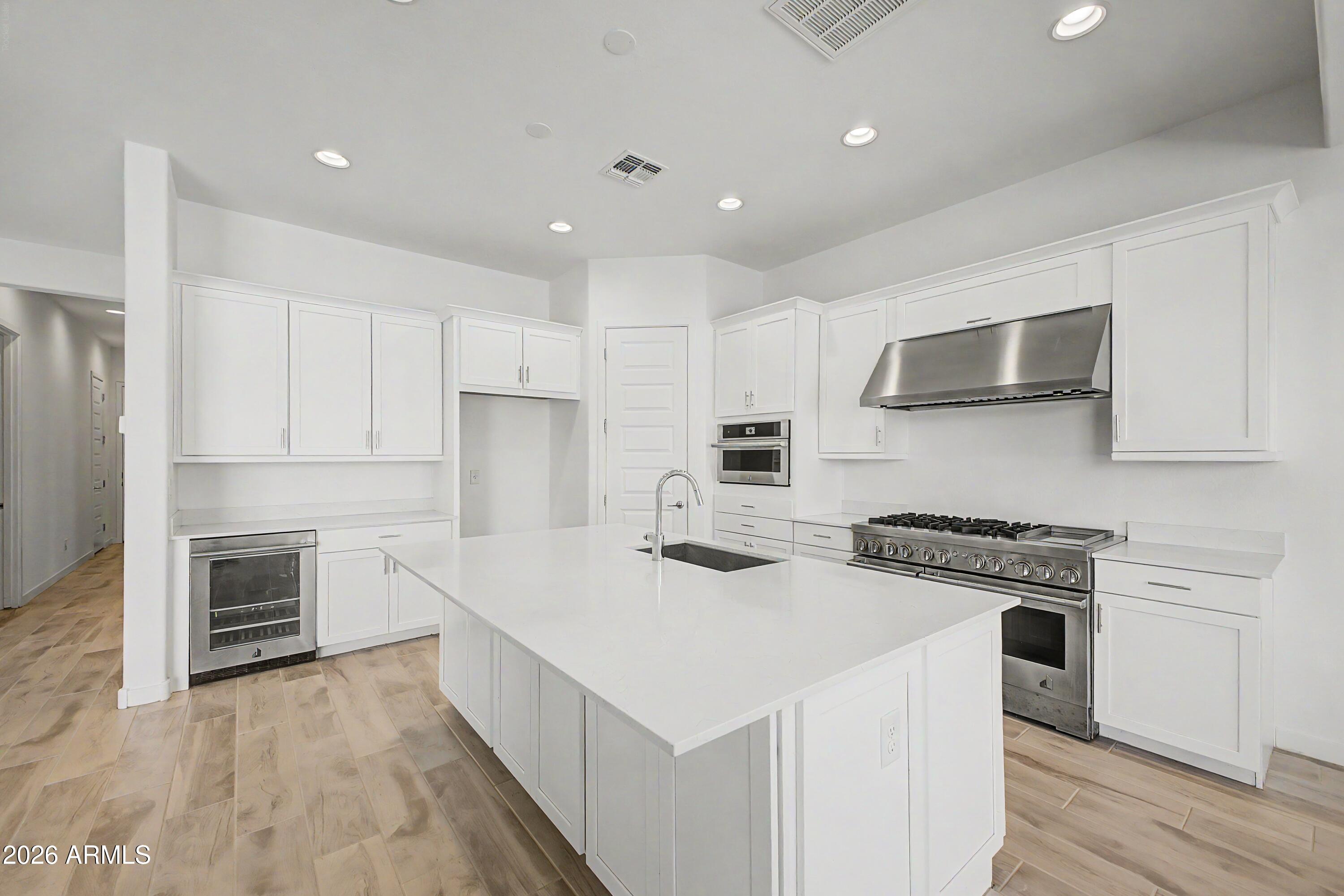 ALORAVITA SOUTH PARCEL 6A - Residential