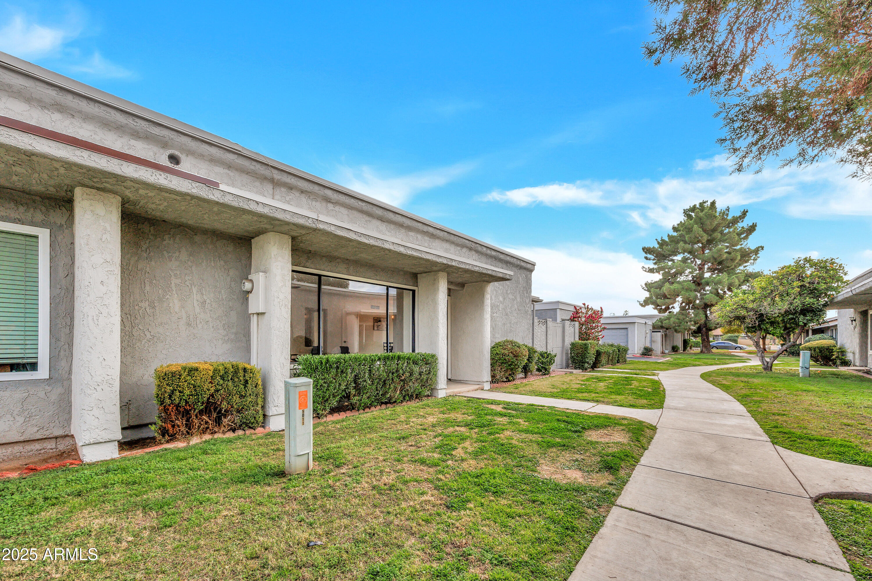 5009 W NEW WORLD Drive