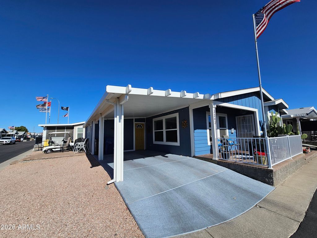 Photo of 650 N Hawes Road #3202, Mesa, AZ 85207 (MLS # 6977555)