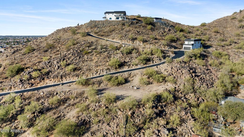 Photo of 18908 N 22nd Street #-, Phoenix, AZ 85024 (MLS # 6970768)