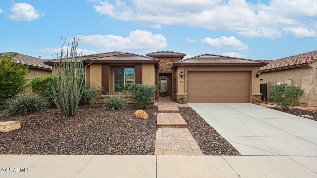 Photo of 10749 W Paso Trail, Peoria, AZ 85383 (MLS # 6951176)