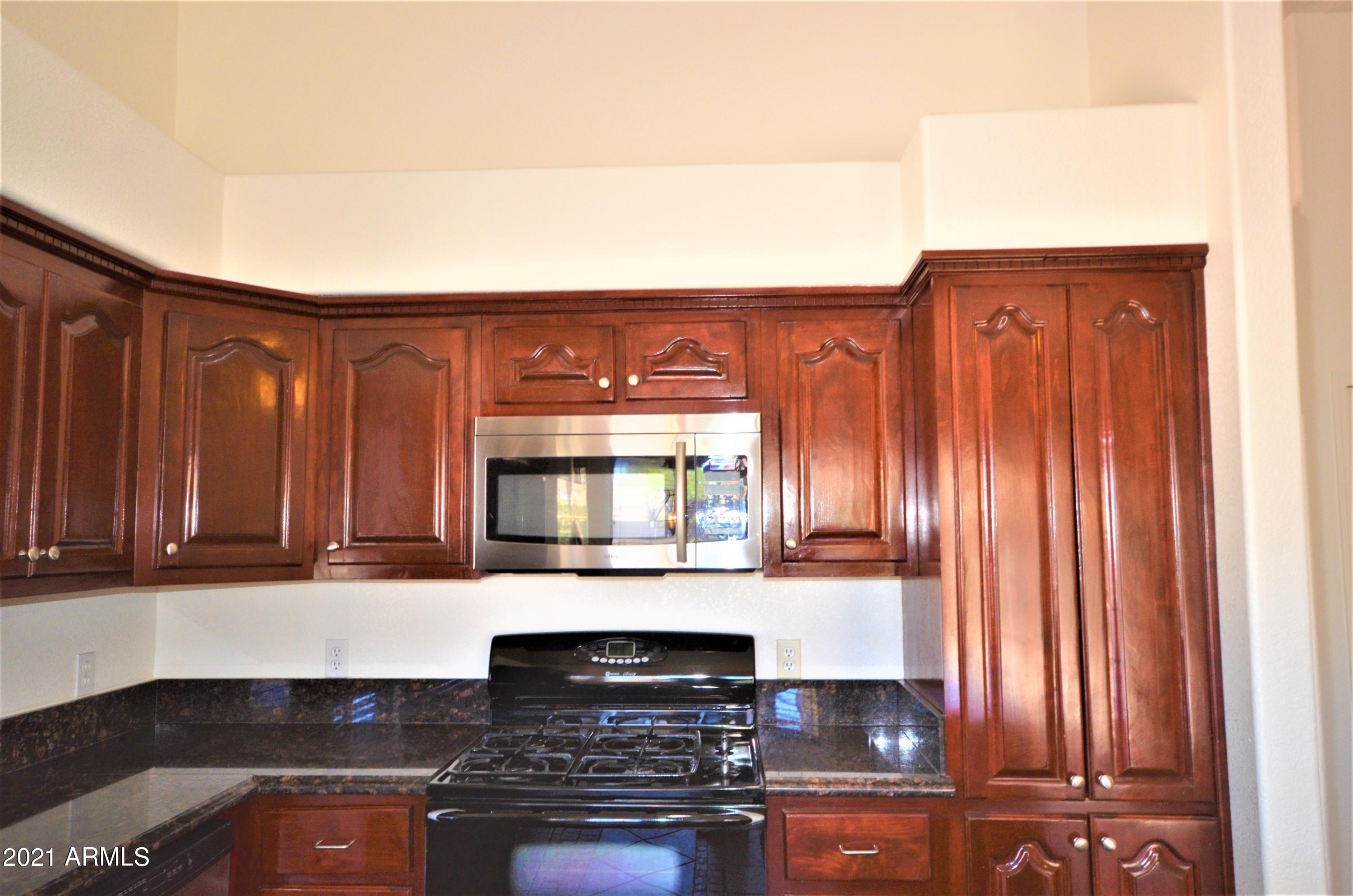 MOUNTAIN RIDGE PHASE 3 - Residential