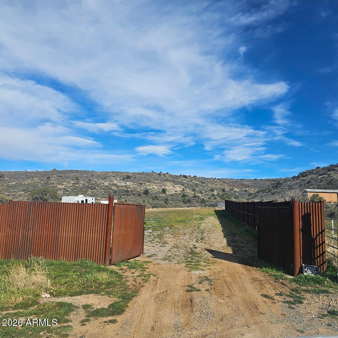 16044 W YOUNG Lane 0