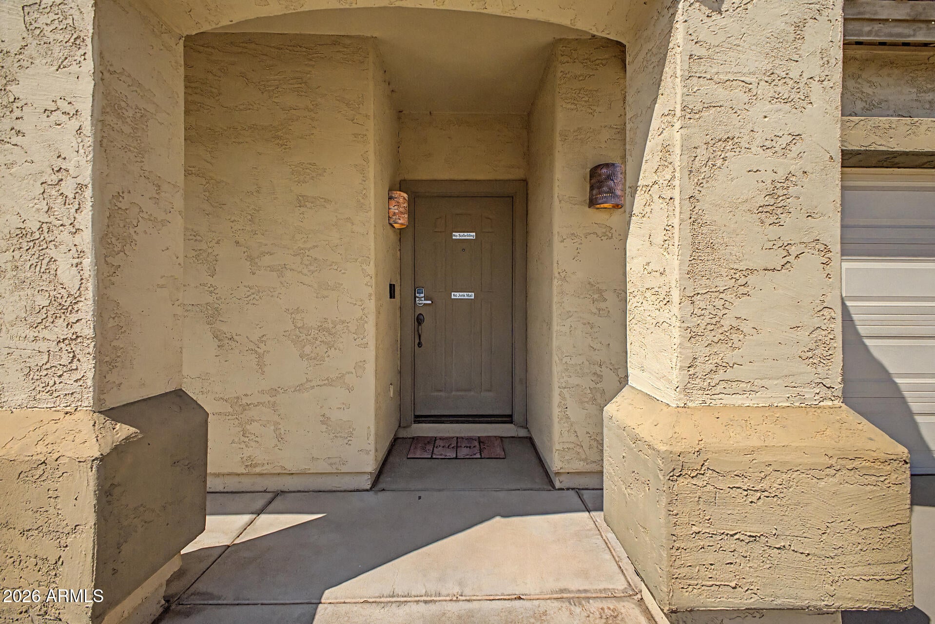 30381 N DESERT WILLOW Boulevard