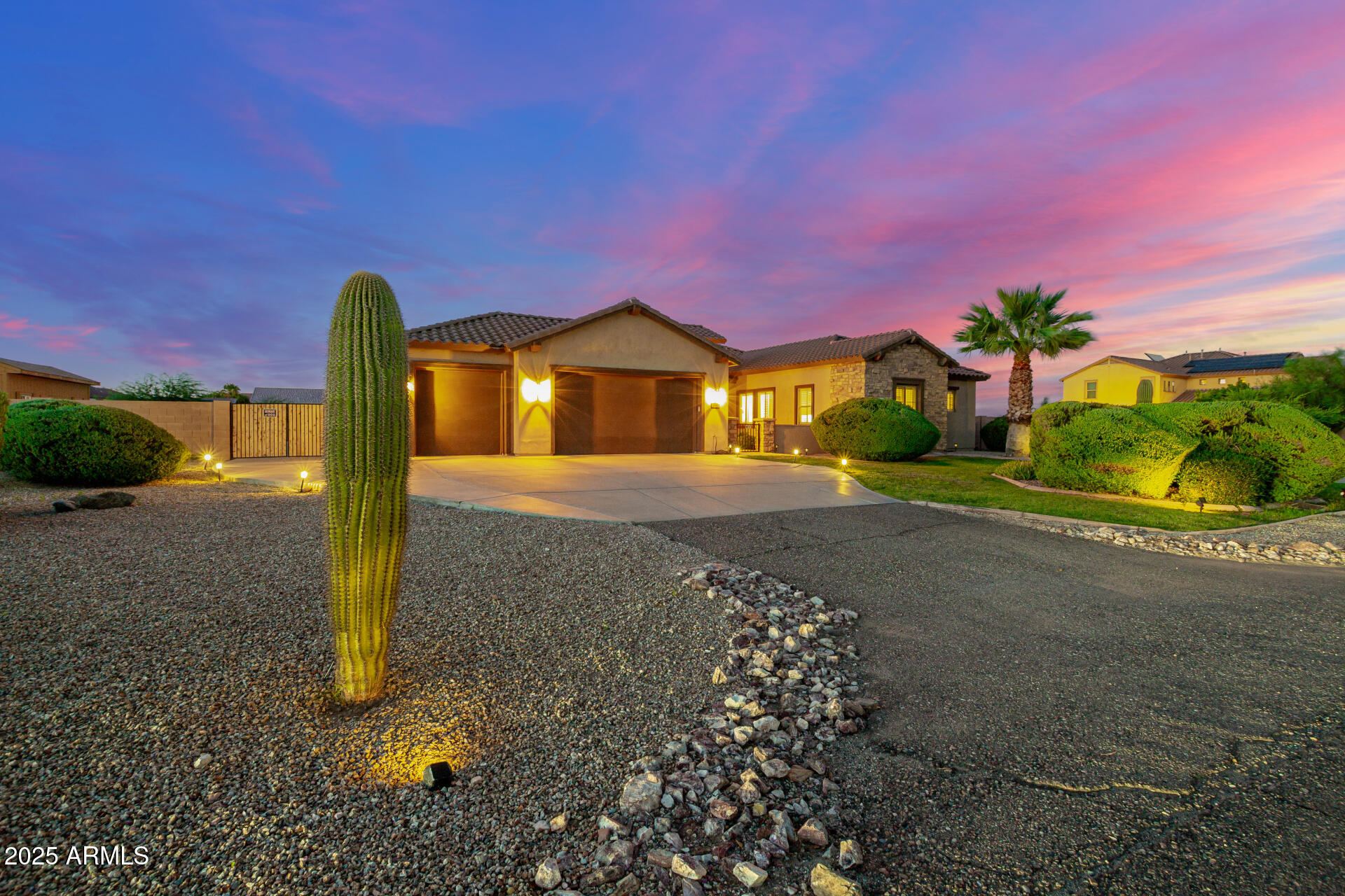 3880 W ROBERTS Road