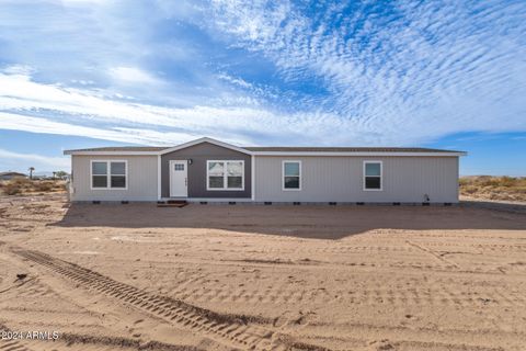 A home in Tonopah