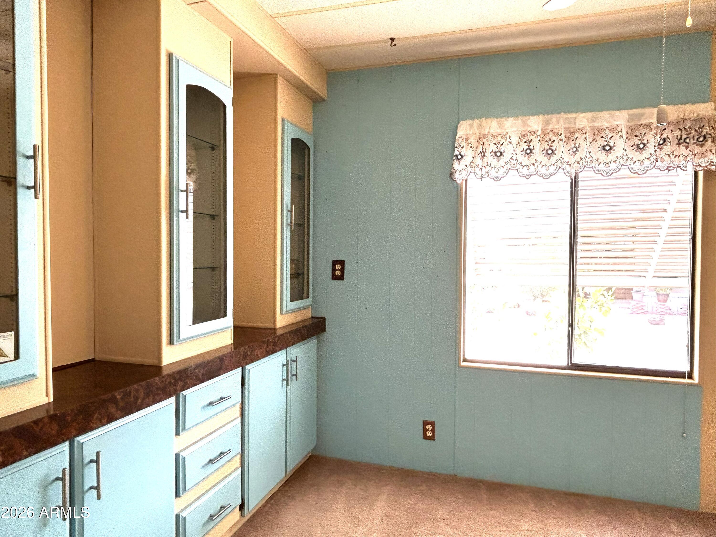 200 E Knox Road 100