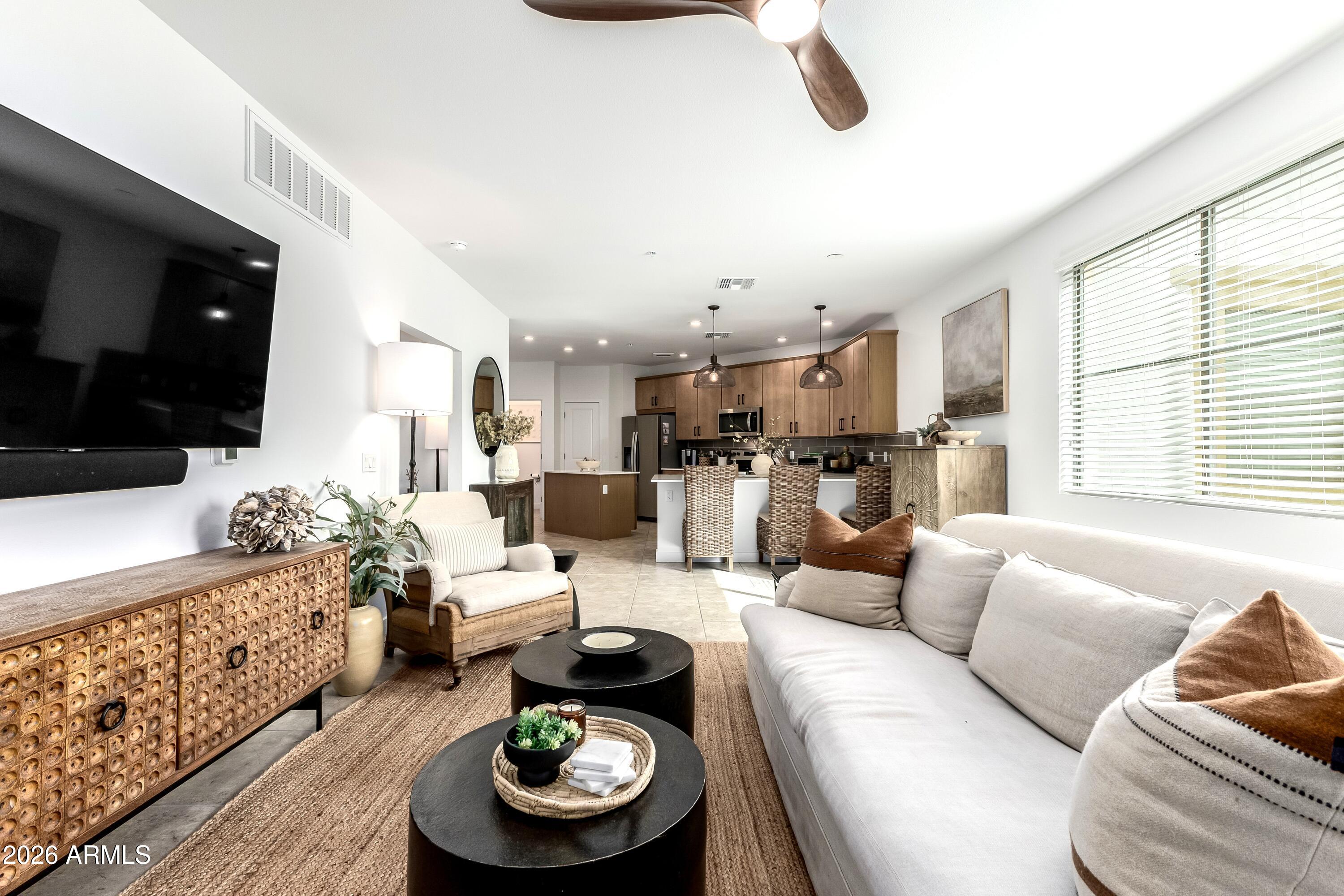 2511 W QUEEN CREEK Road 216