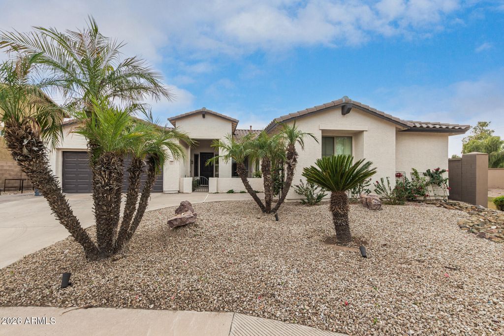 Photo of 2513 E Zion Way, Chandler, AZ 85249 (MLS # 6973132)