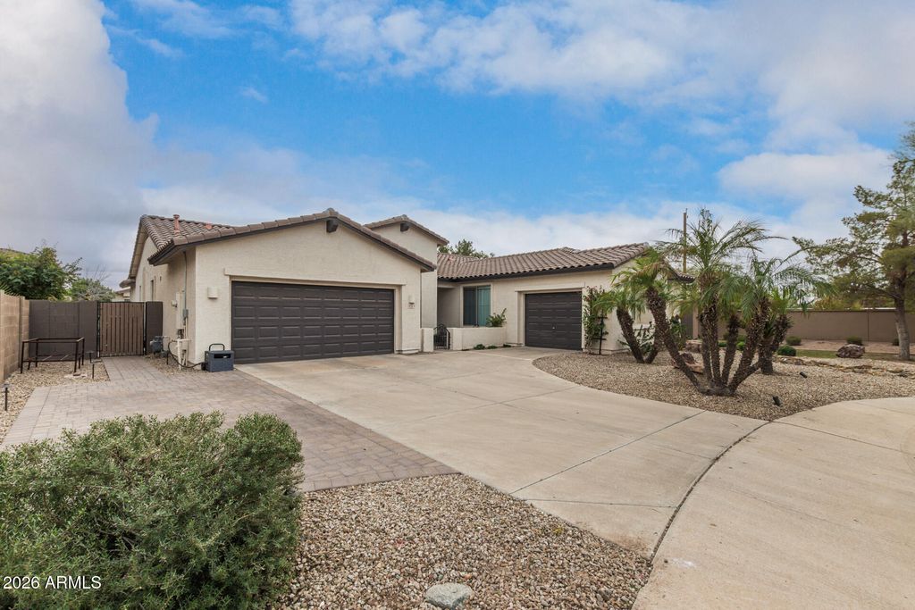 Photo of 2513 E Zion Way, Chandler, AZ 85249 (MLS # 6973132)