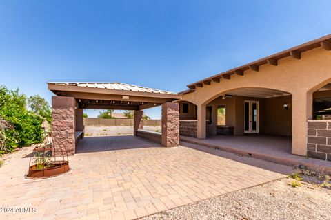 A home in Tonopah