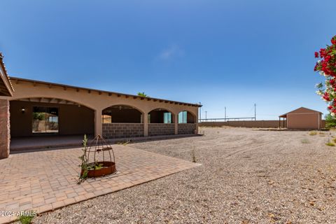 A home in Tonopah