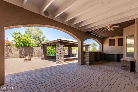 A home in Tonopah