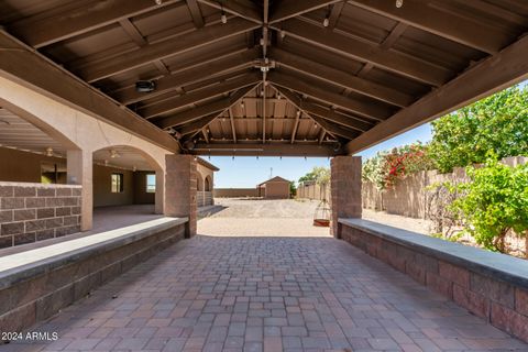 A home in Tonopah