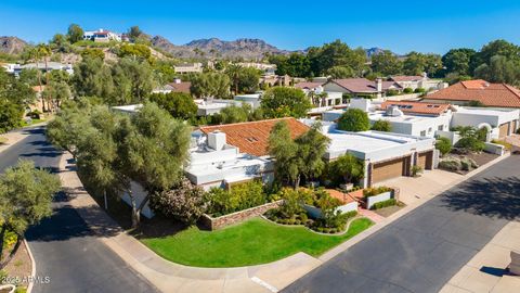 2502 E MONTEBELLO Avenue Phoenix AZ 85016