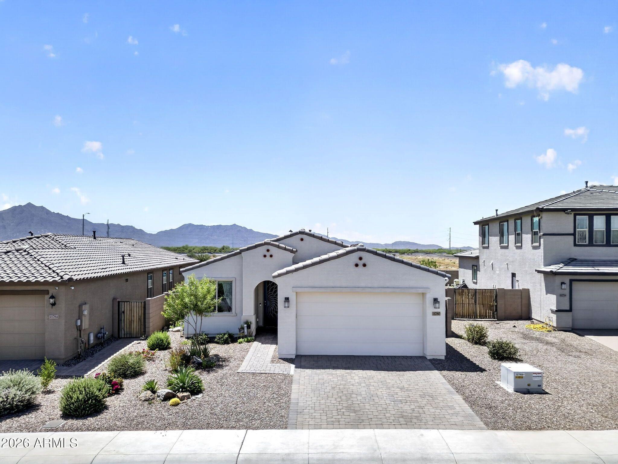 11780 S 54TH Lane