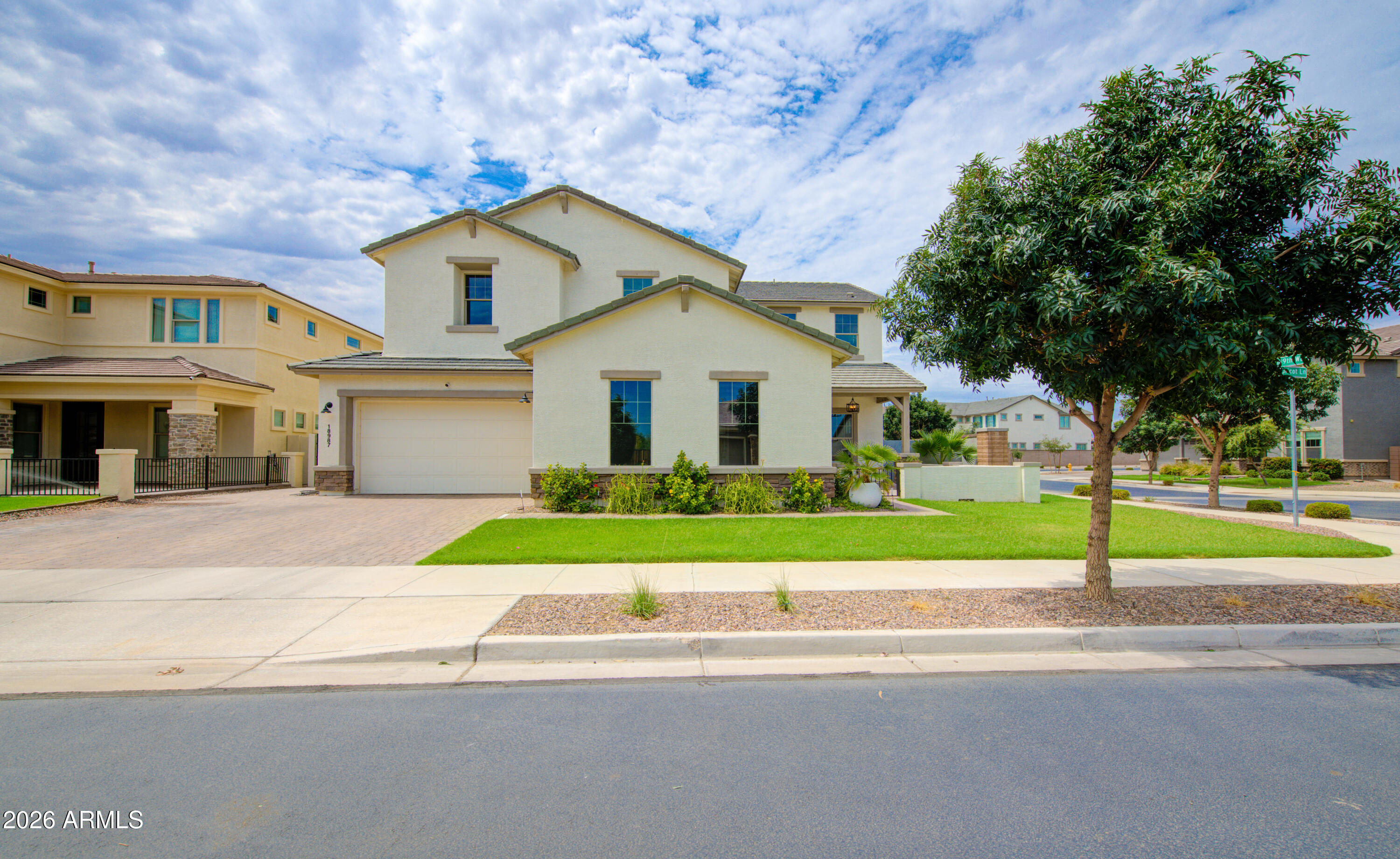 18987 E APRICOT Lane