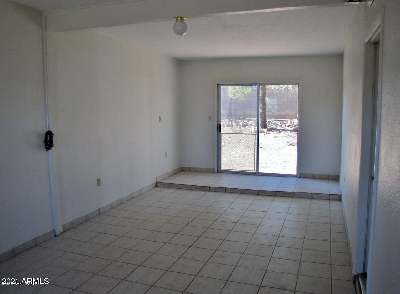 PUEBLO DEL SOL UNIT 8 - Residential Lease