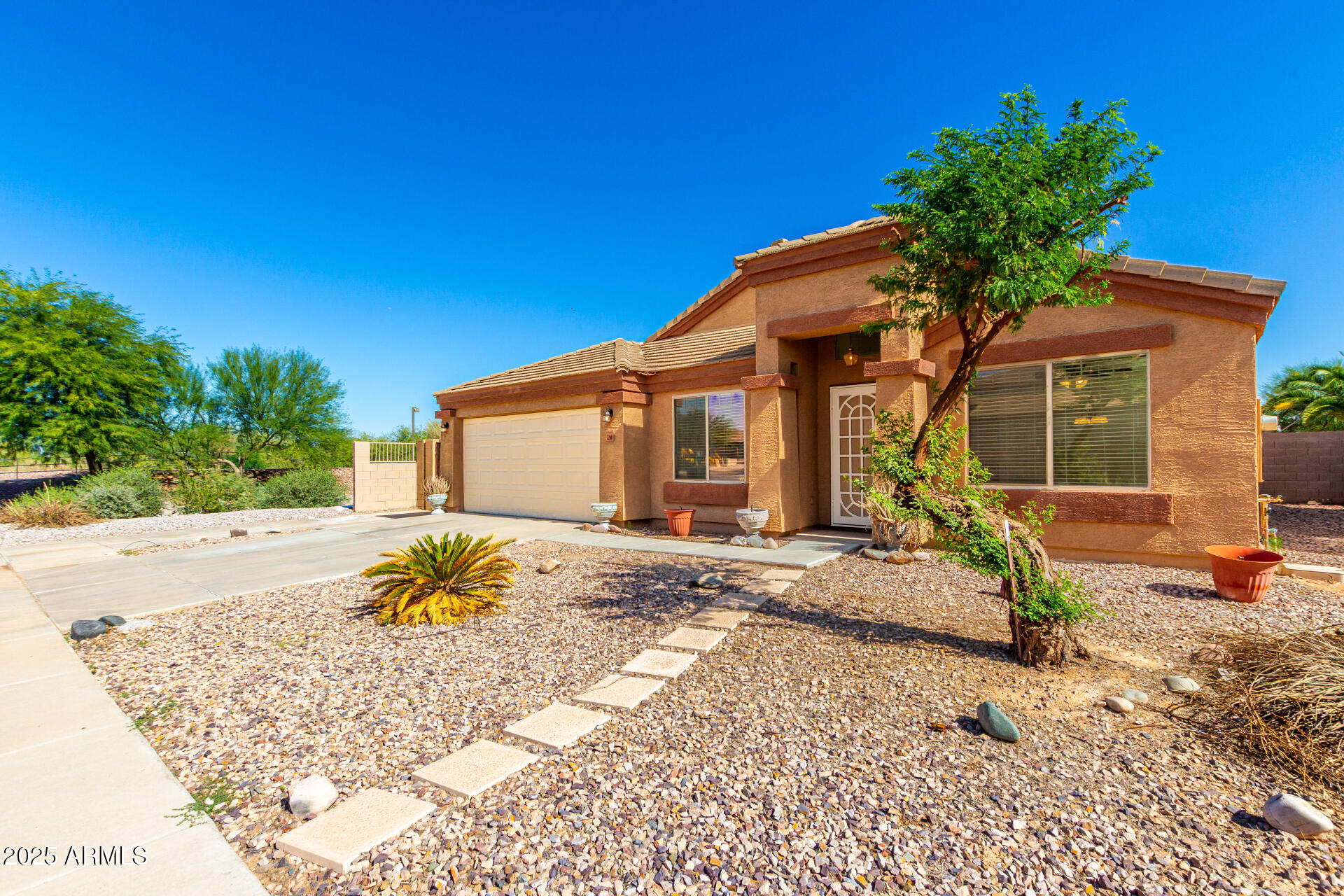 Homes for Sale in Queen Creek Arizona 2 2266 N SANTIANA Street