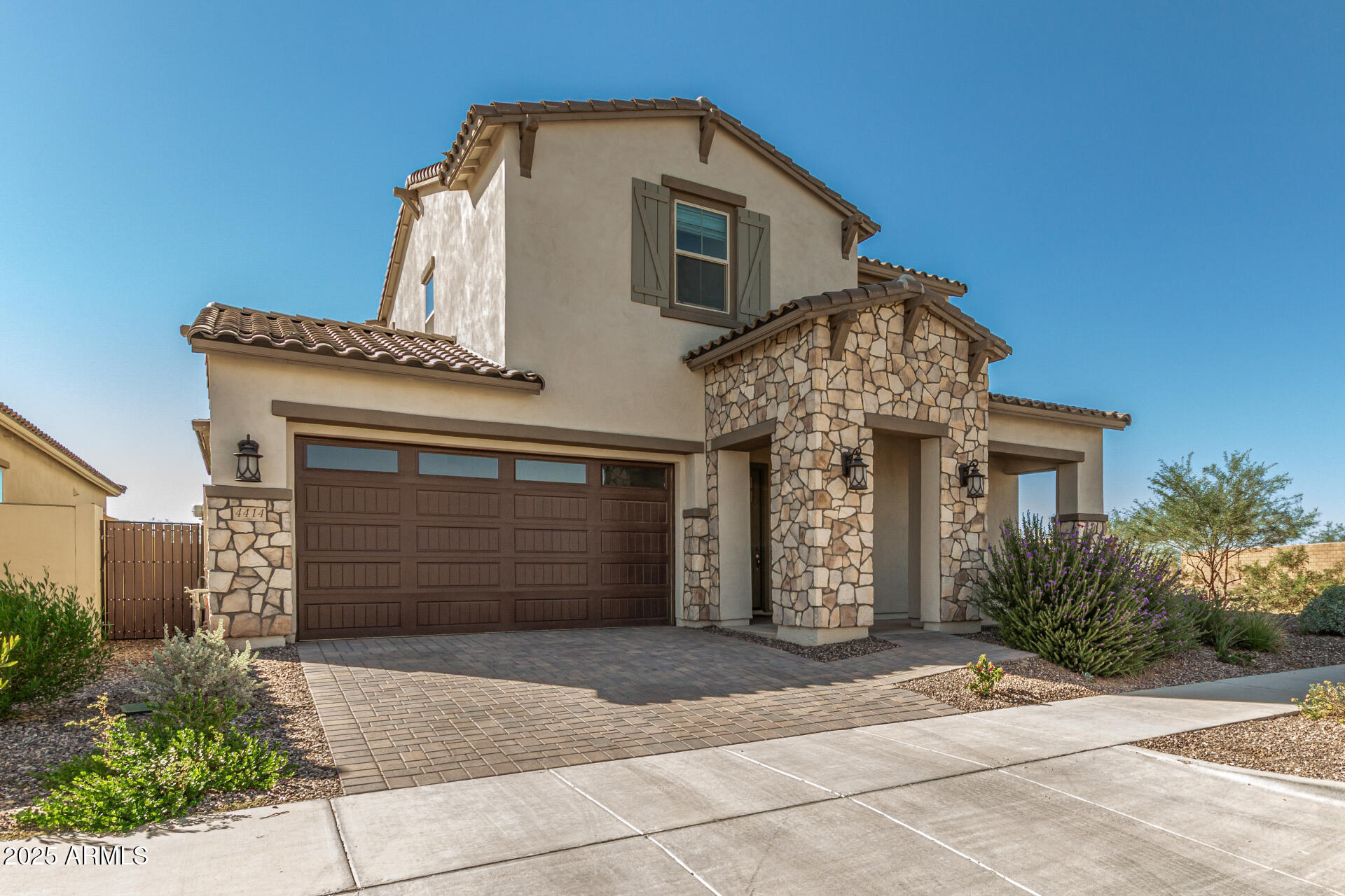 Homes for Sale in Queen Creek Arizona 2 4414 S FERRIC --