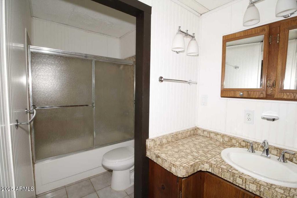 listing image 50