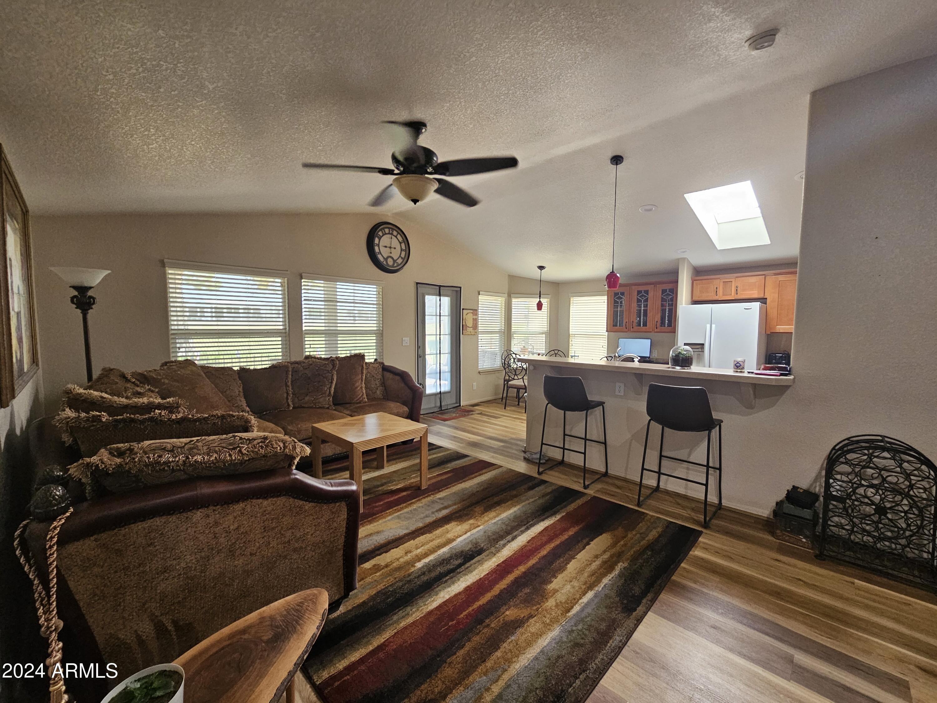 650 N Hawes Road 4830