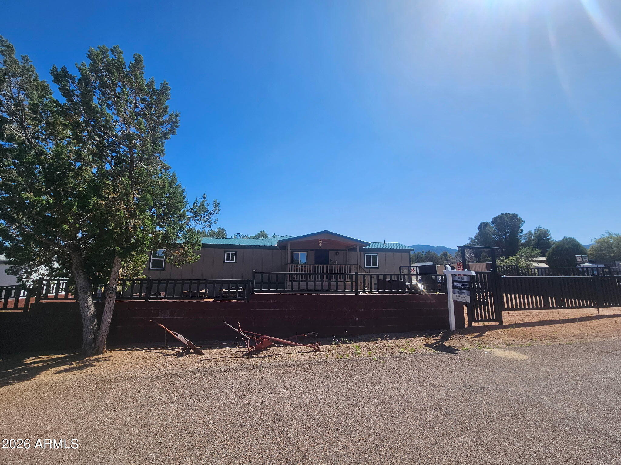 972 N DEER CREEK Drive