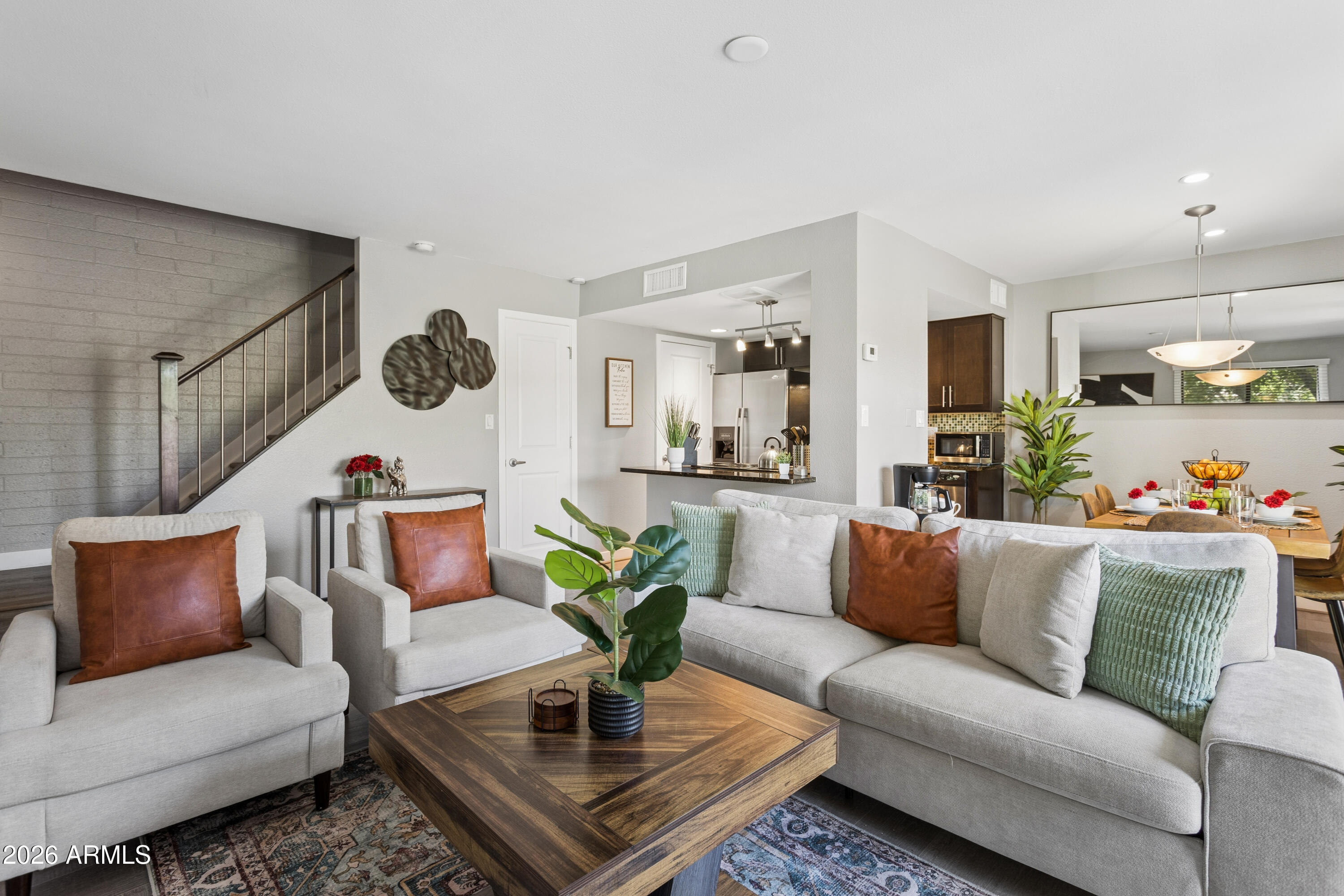 7845 E VALLEY VISTA Drive