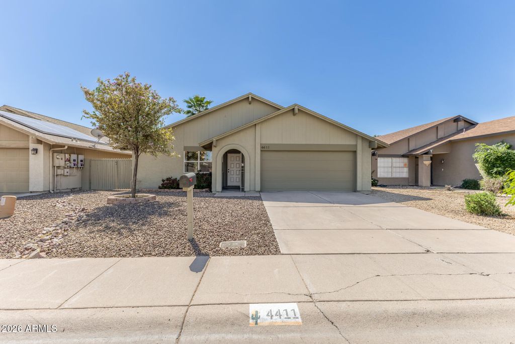 Photo of 4411 W Morrow Drive, Glendale, AZ 85308 (MLS # 7001649)
