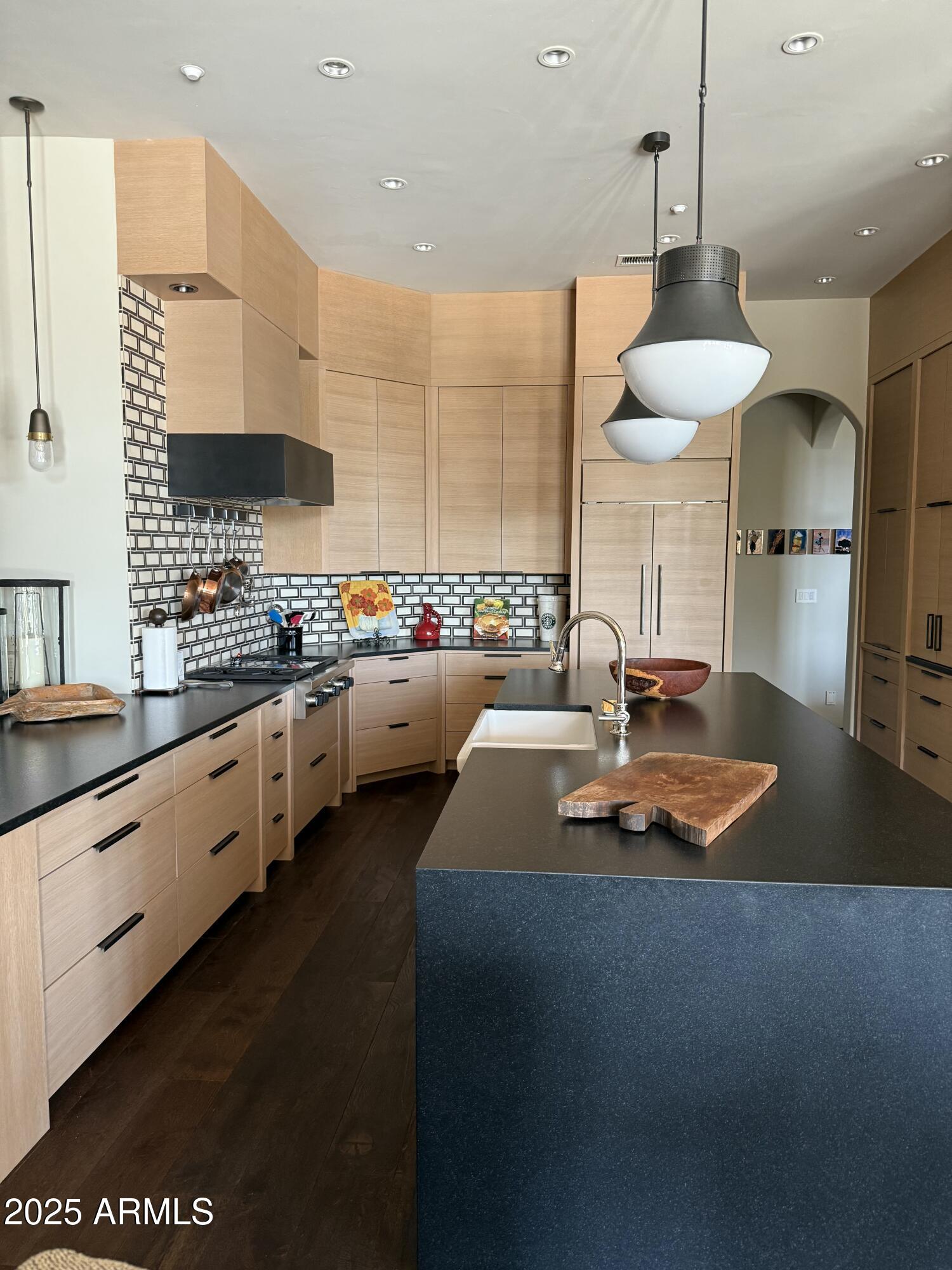 9894 N 79TH Place