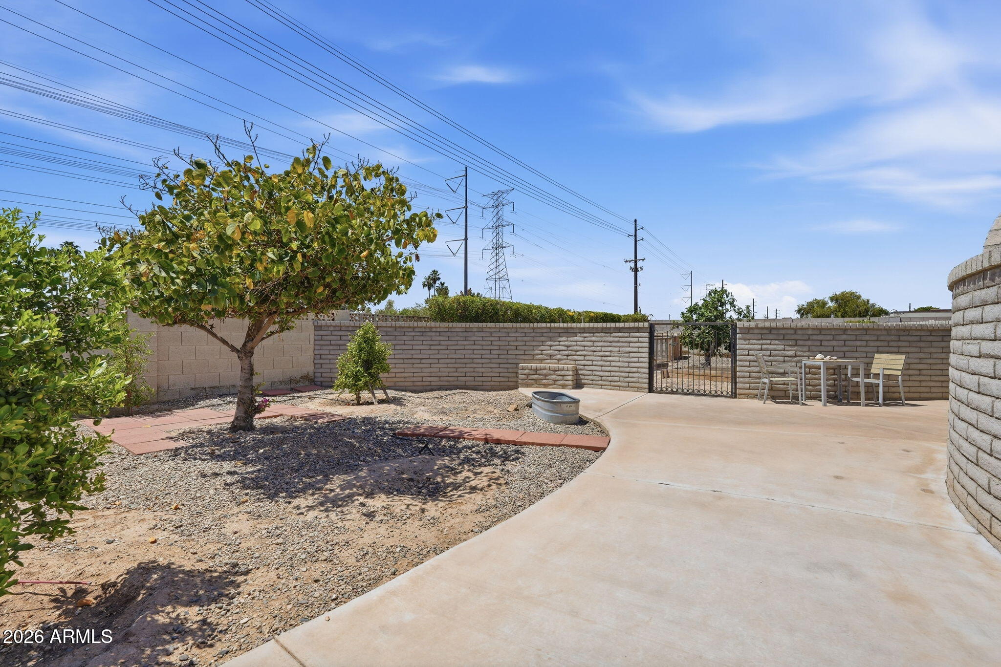 TEMPE GARDENS 14 - Residential