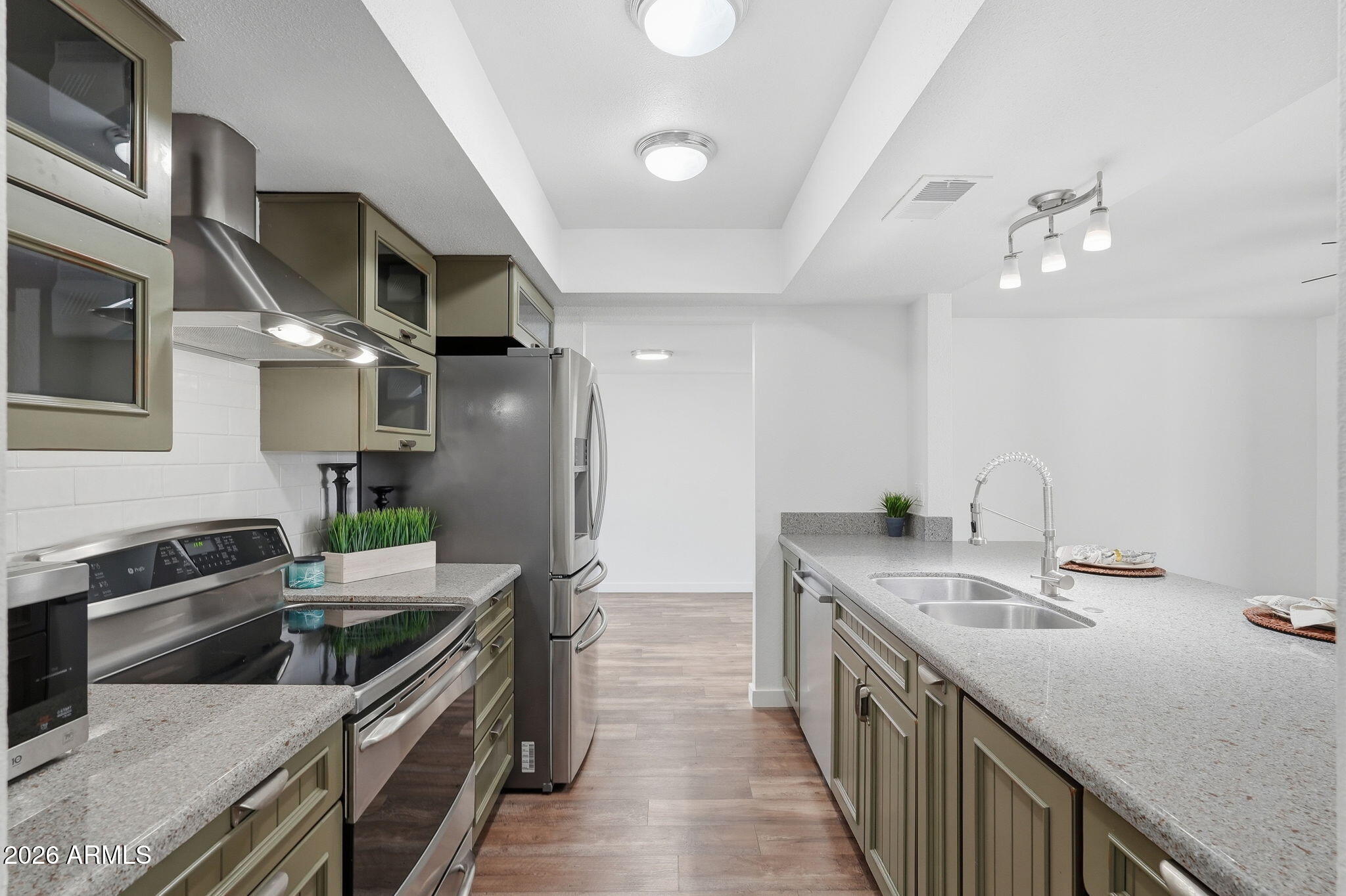 TEMPE GARDENS 14 - Residential