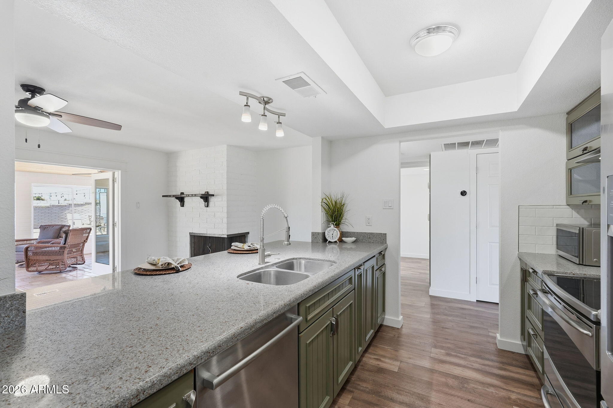 TEMPE GARDENS 14 - Residential