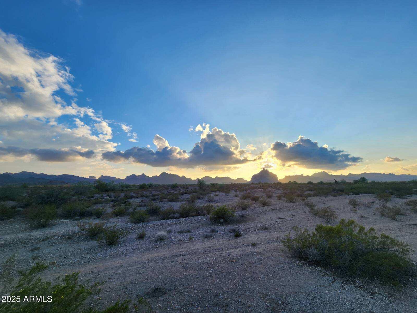 0 W Camelback Road -