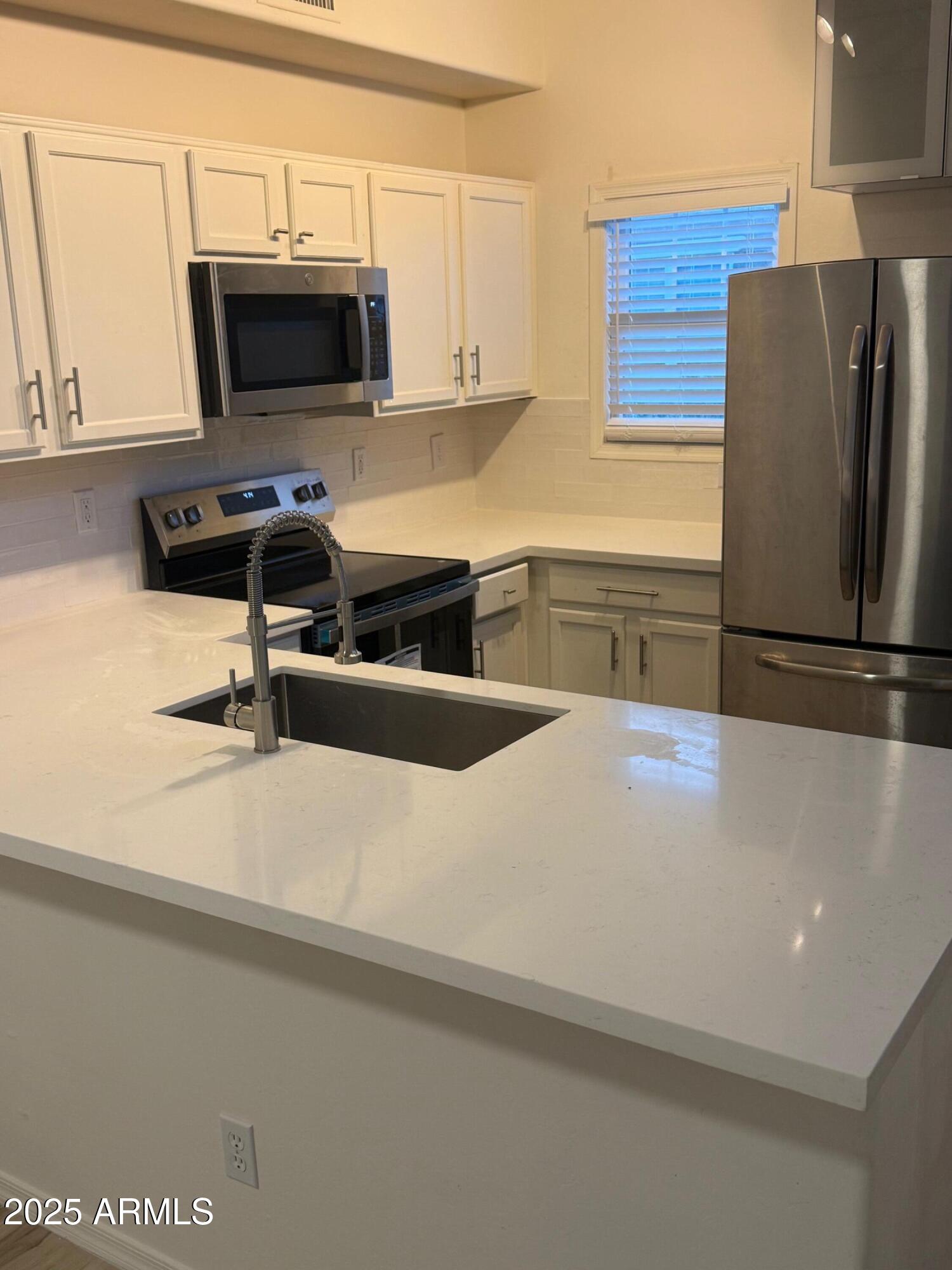 GARDENS PARCEL 5 CONDOMINIUM AMD - Residential