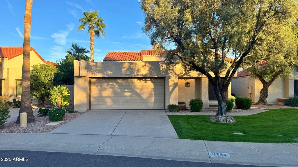 Photo of 9255 N 100th Place, Scottsdale, AZ 85258 (MLS # 6951595)