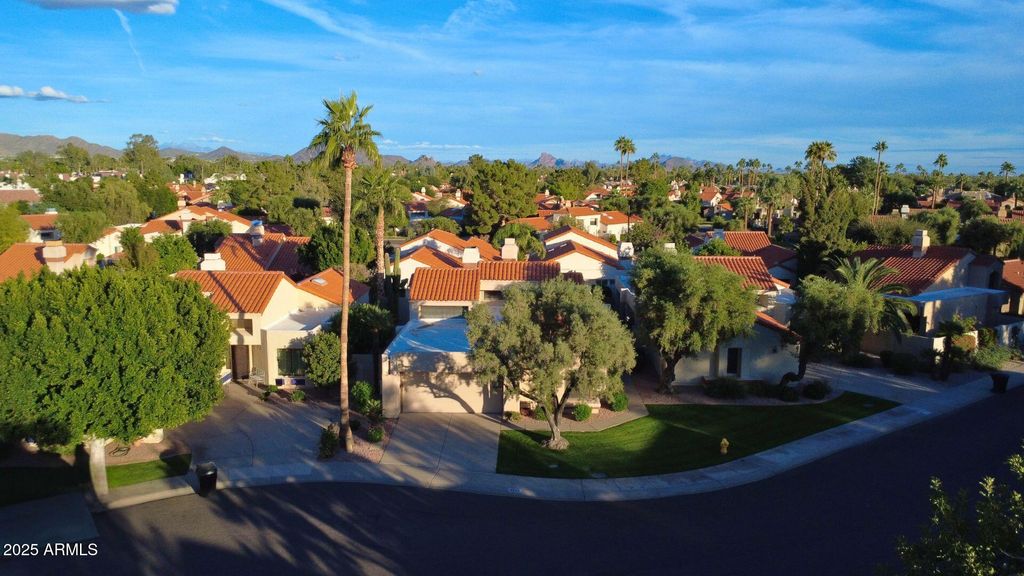 Photo of 9255 N 100th Place, Scottsdale, AZ 85258 (MLS # 6951595)