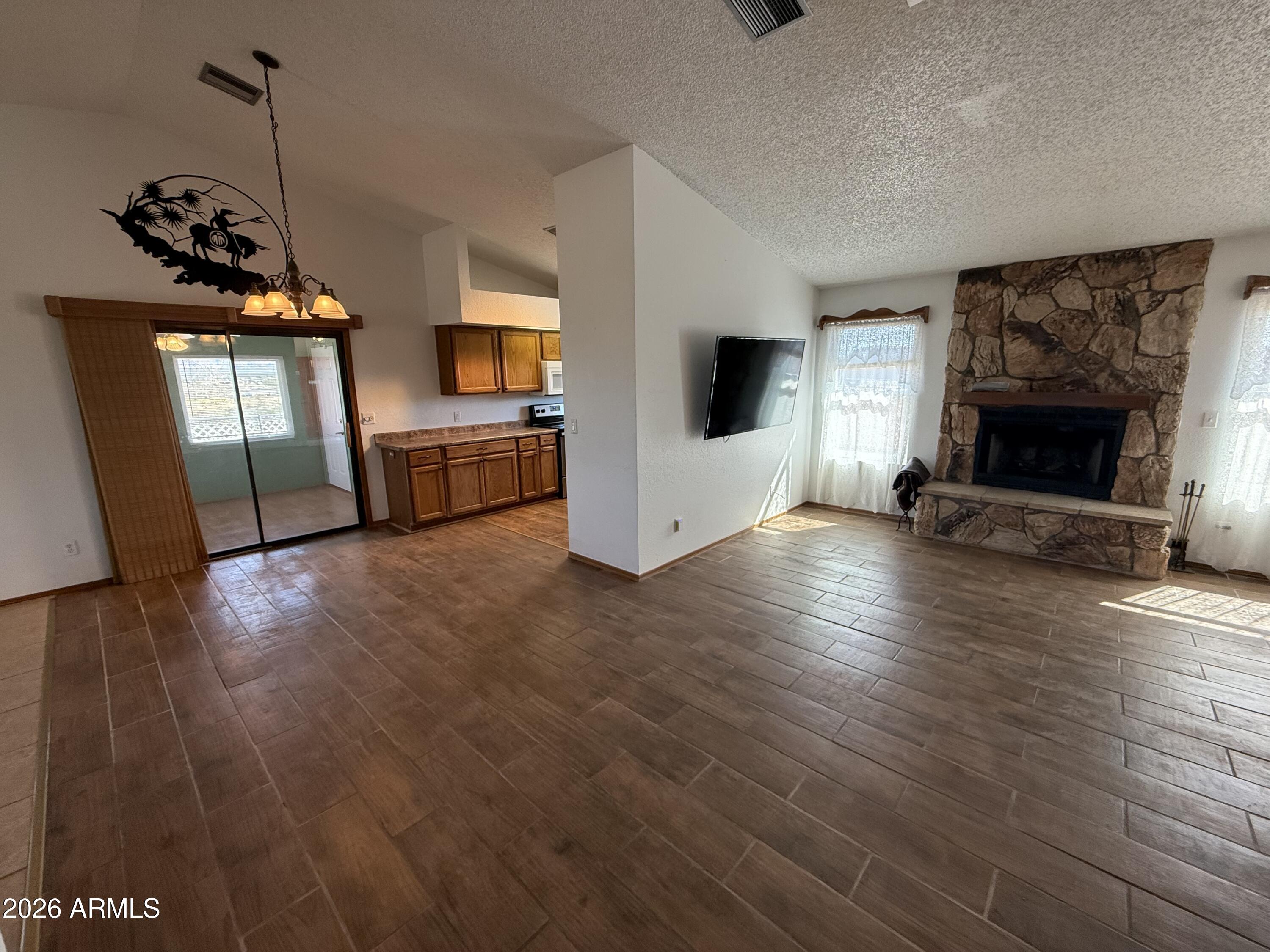 TOMBSTONE TERRITORY ESTATES 1 - Residential