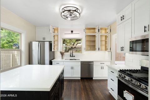 332 E WINDSOR Avenue Phoenix AZ 85004