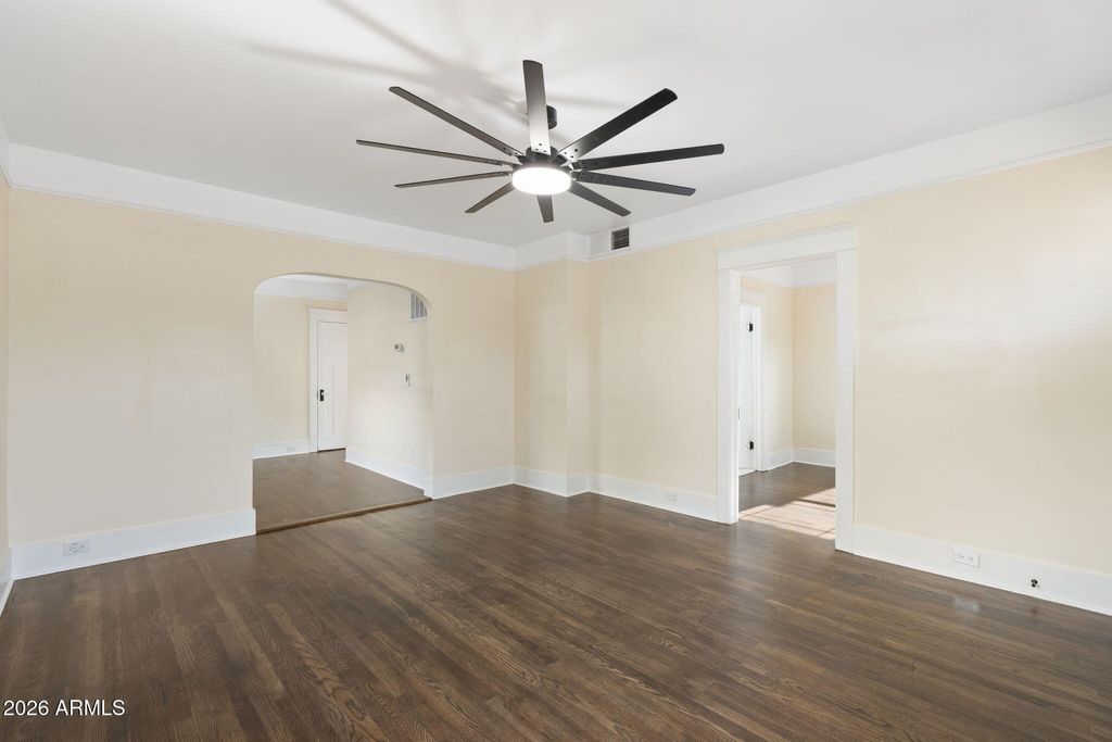 Photo of 332 E Windsor Avenue, Phoenix, AZ 85004 (MLS # 7020224)