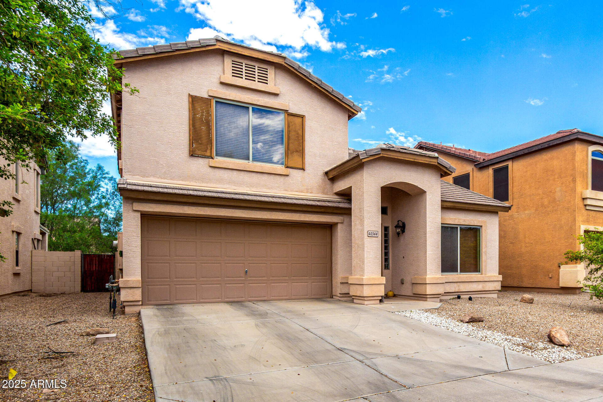 40344 W Thornberry Lane