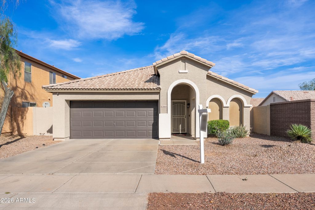 Photo of 10614 W Edgemont Drive, Avondale, AZ 85392 (MLS # 6966167)