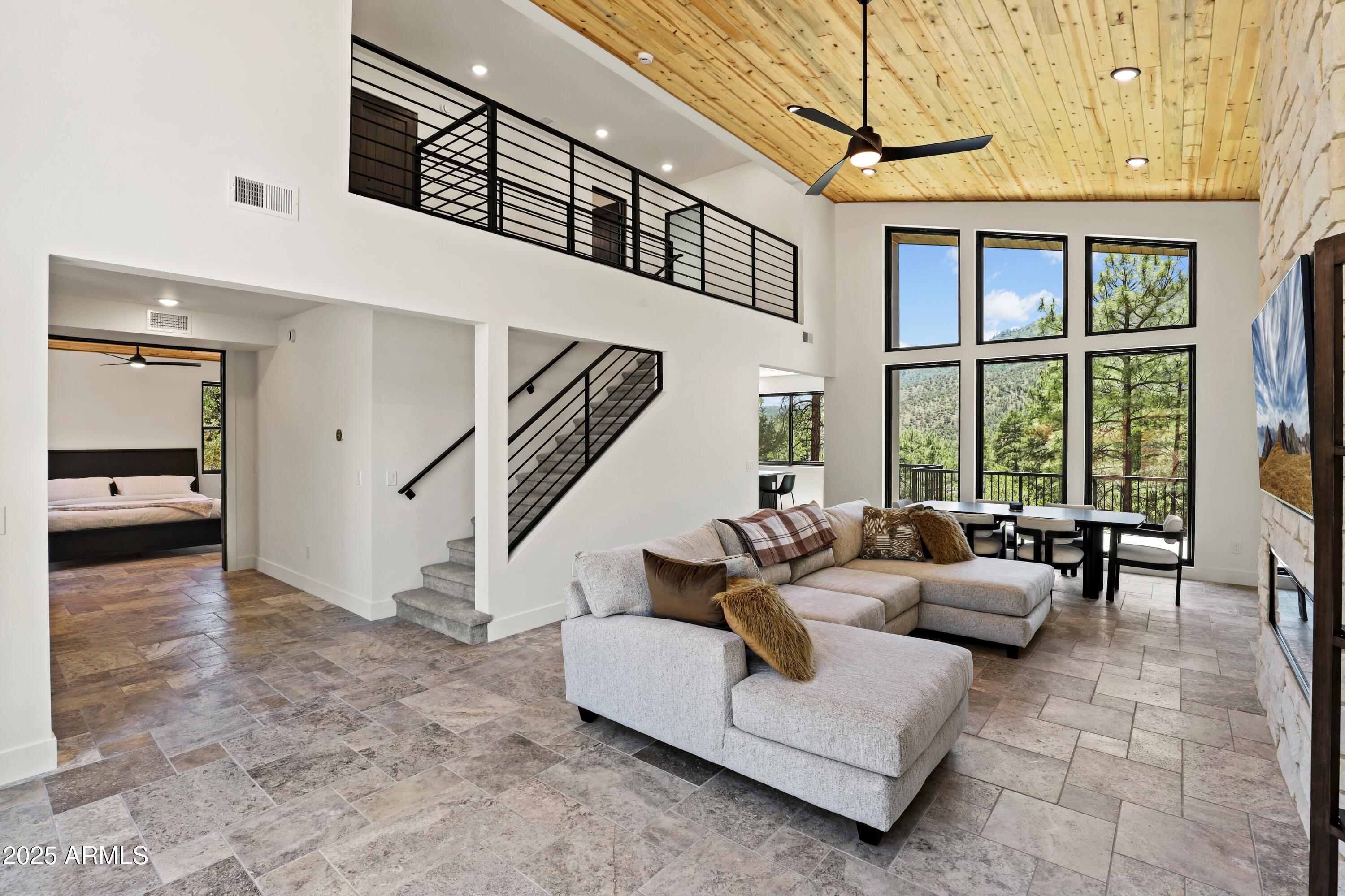 6541 W Ruin Hill Loop