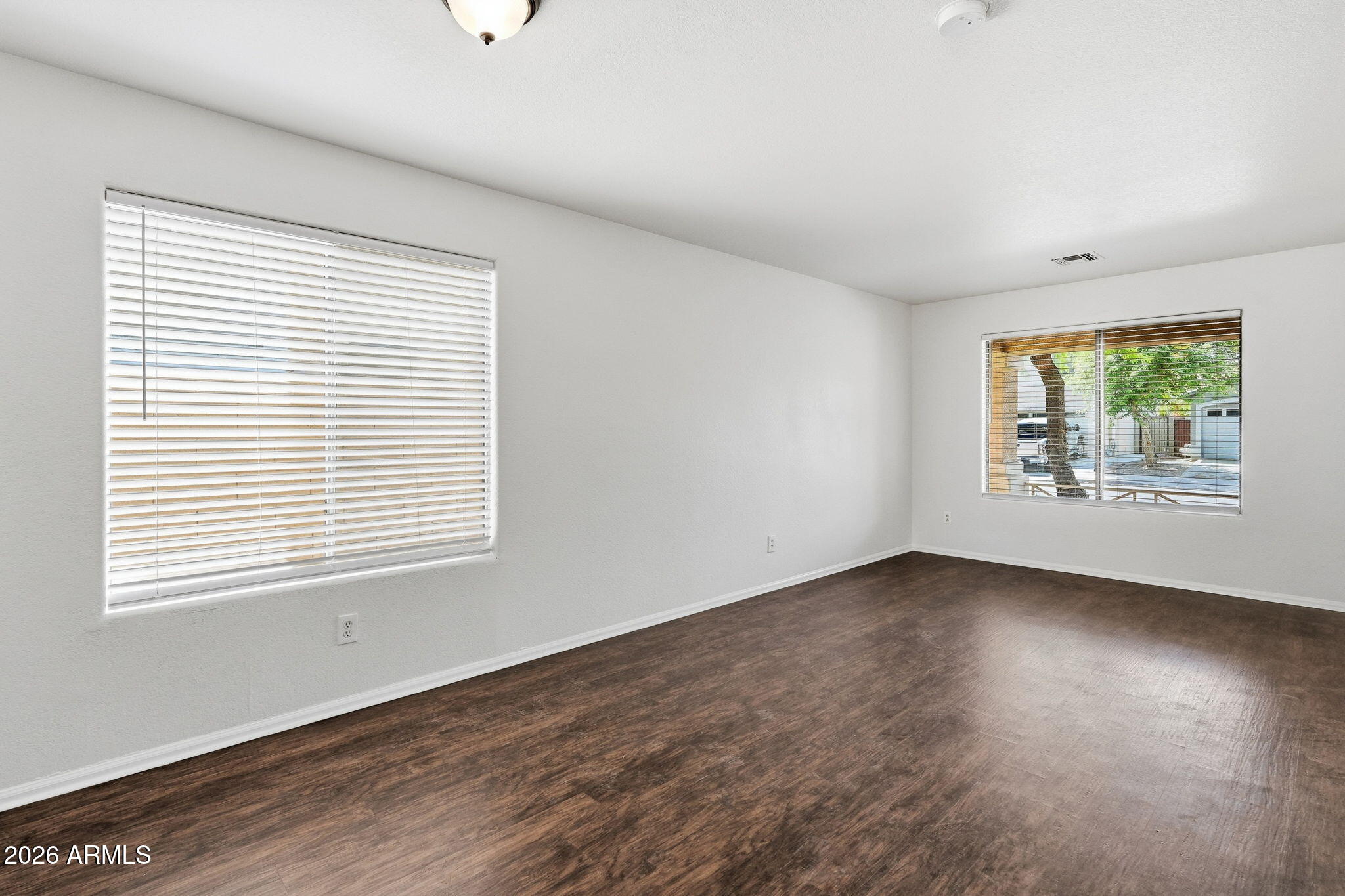 12422 W EL NIDO Lane