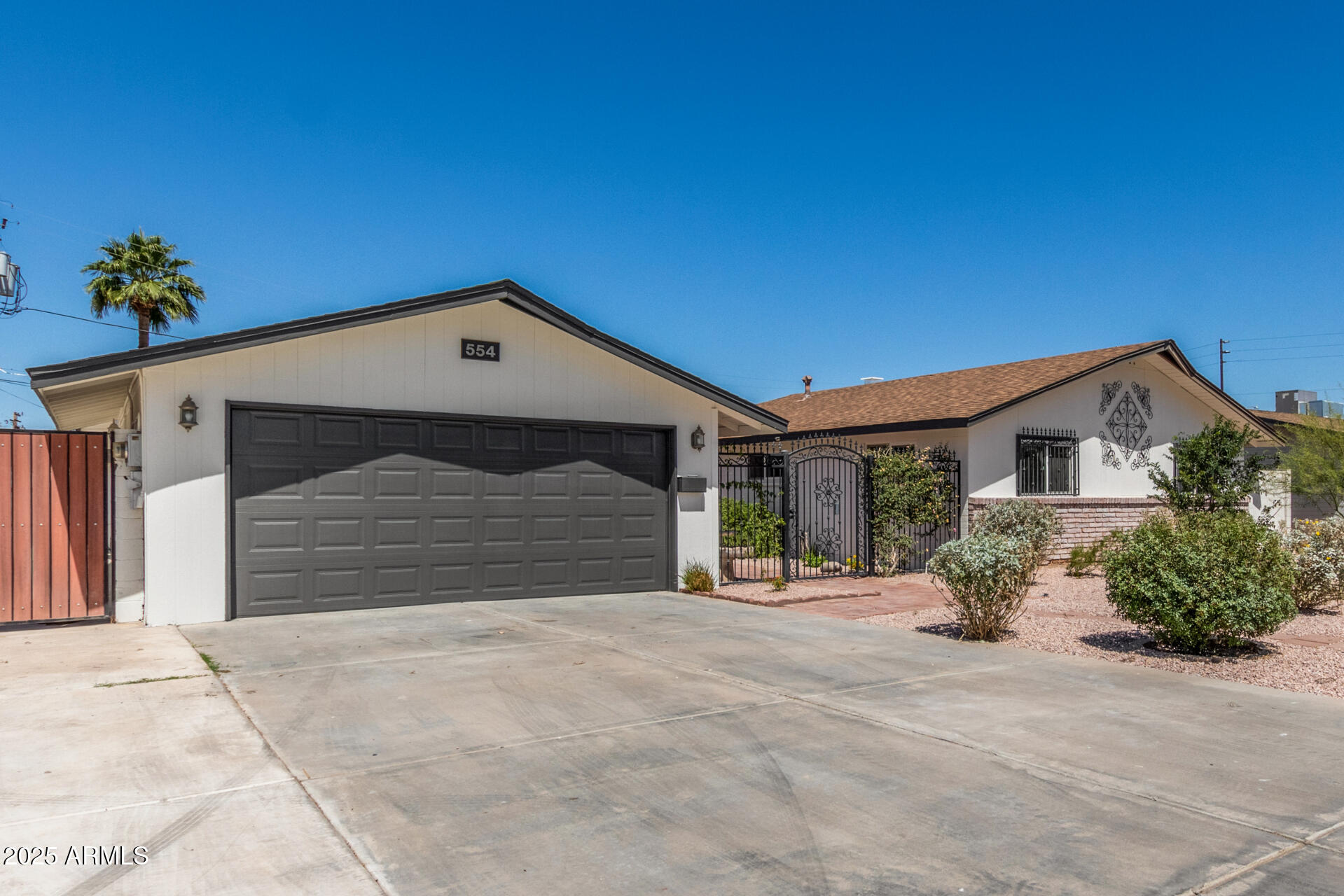 554 N SUNSET Drive