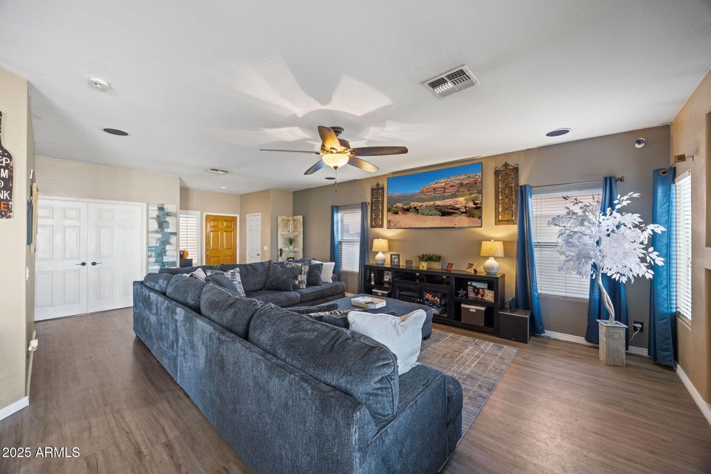 Photo of 12830 W Fairmount Avenue, Avondale, AZ 85392 (MLS # 6949266)