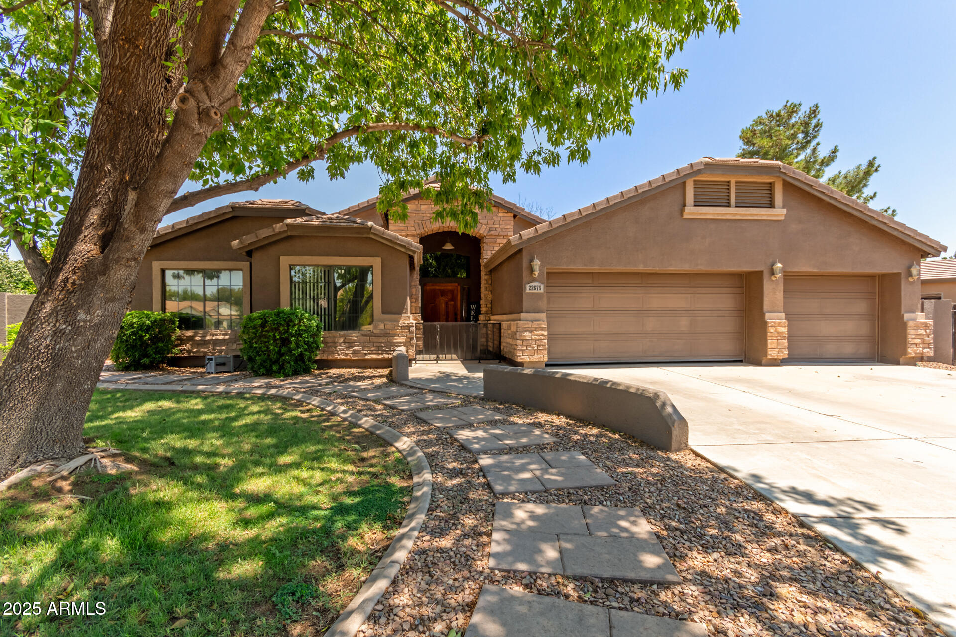 Homes for Sale in Queen Creek Arizona 1 22675 S 195TH Street