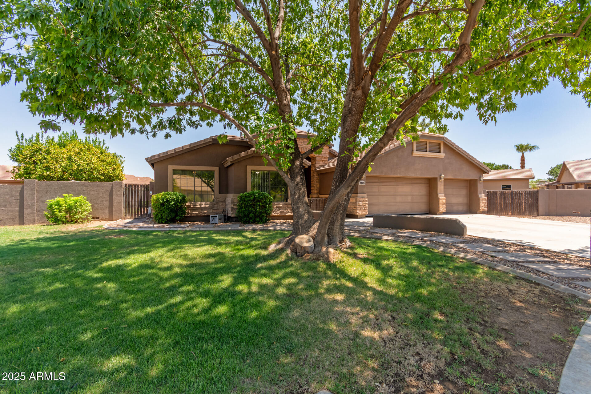 Homes for Sale in Queen Creek Arizona 2 22675 S 195TH Street