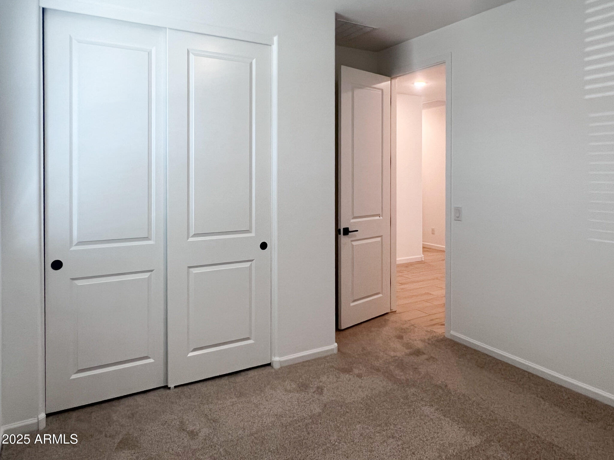 15736 W CAMDEN Avenue