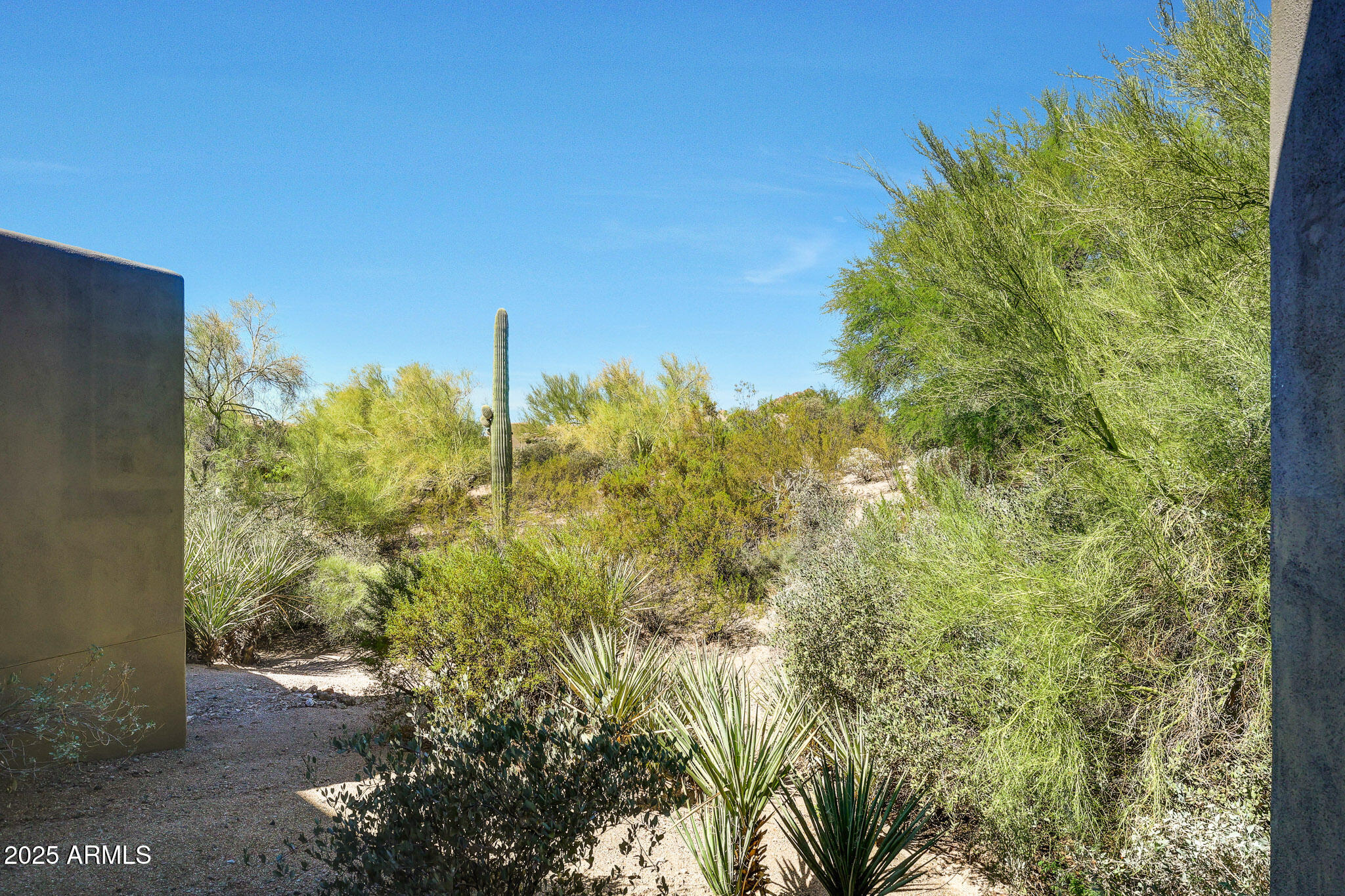 10801 E HAPPY VALLEY Road 71